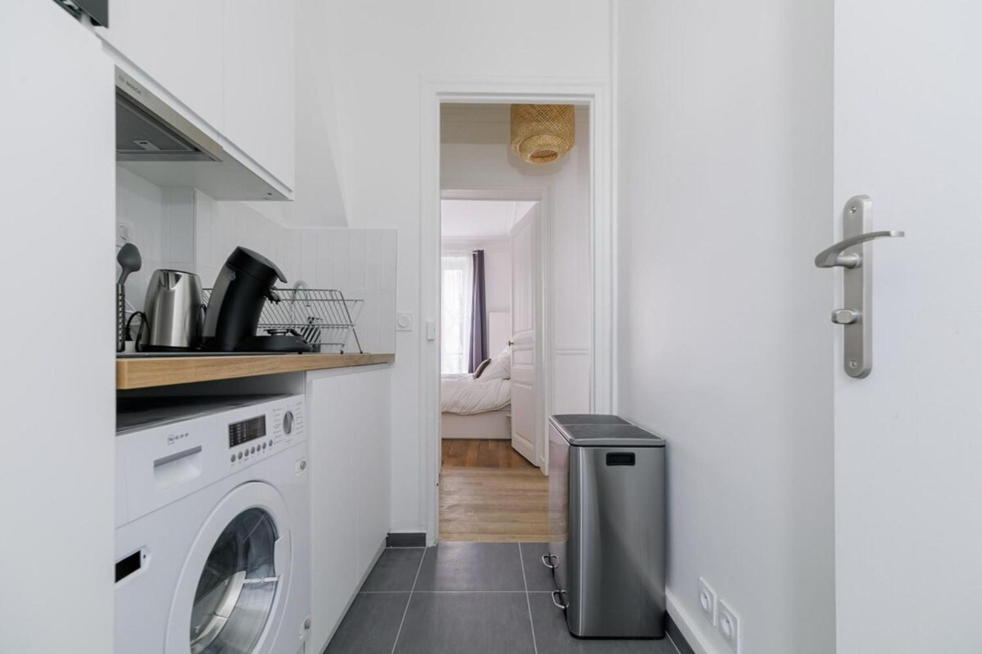 Flexliving - - Caulaincourt Holiday home Paris